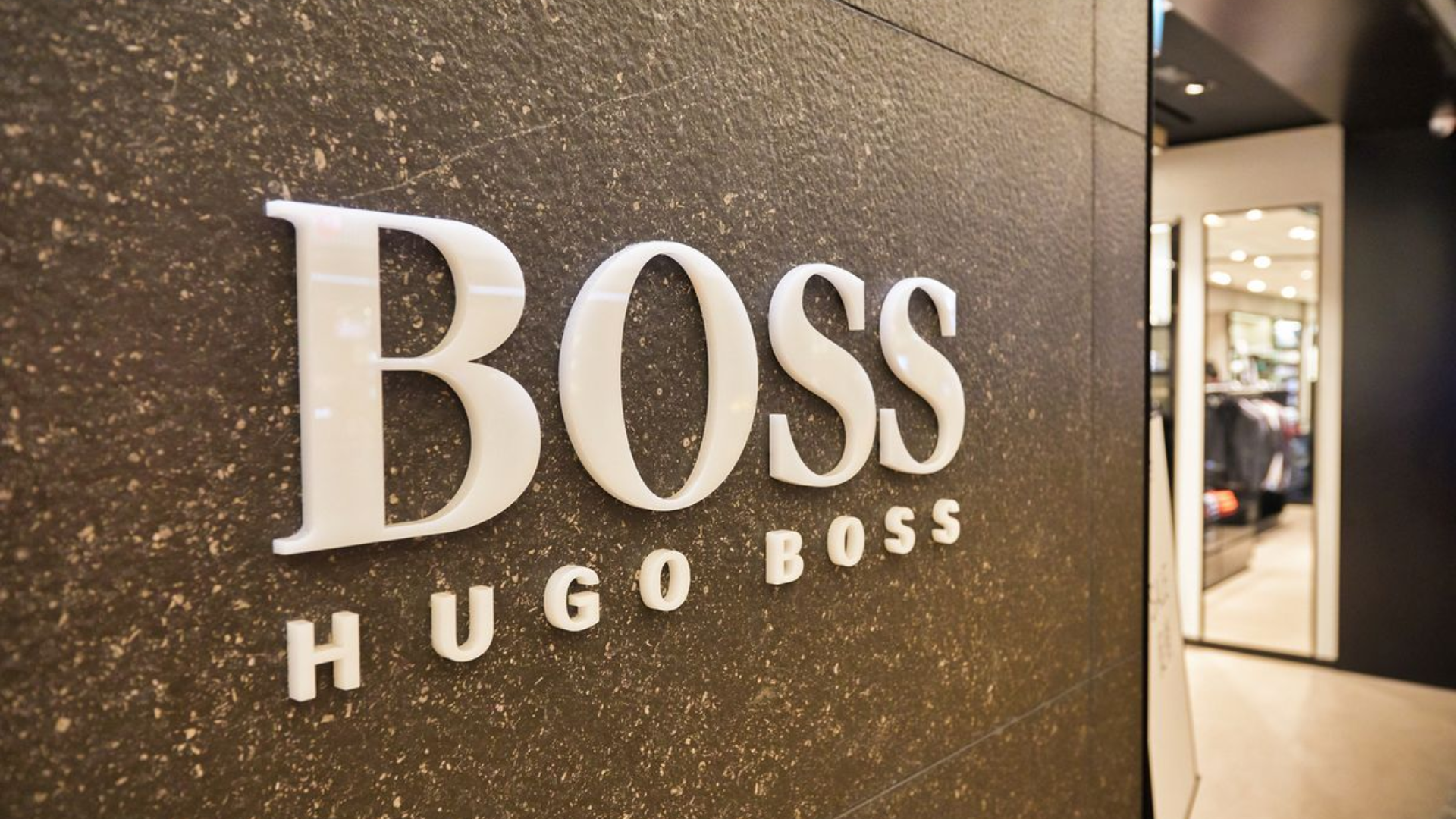 Сдержанный, стильный, современный: все о бренде Boss