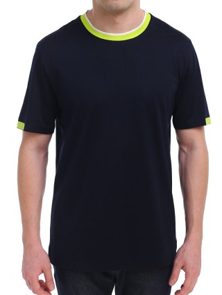 Тёмно-синяя футболка BOSS: фото 2 - Invogue