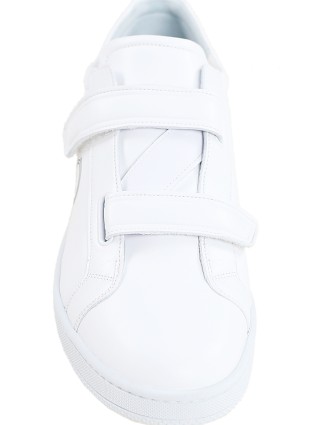 Белые сникерсы KENZO: фото 4 - Invogue