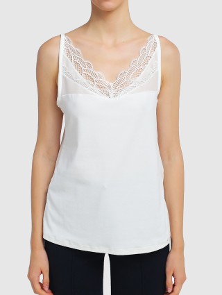 Белый топ MARC CAIN: фото 2 - Invogue