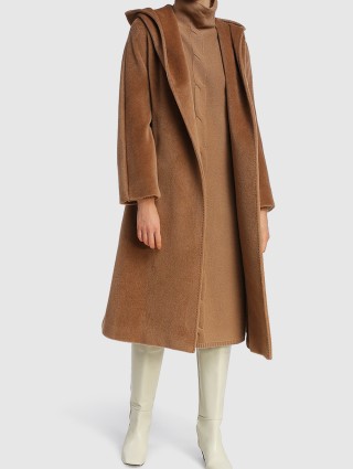 Бежевое платье MAX MARA: фото 1 - Invogue