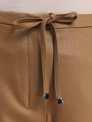 Бежевые брюки MAX MARA: фото 5 - Invogue