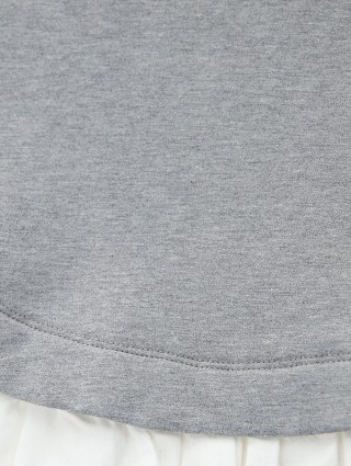 Серое платье MONNALISA: фото 3 - Invogue