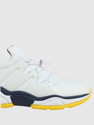 Белые сникерсы MARC CAIN: фото 4 - Invogue