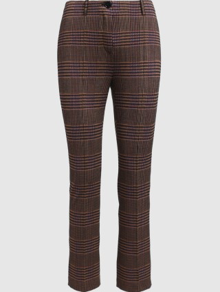 Фиолетовые брюки MARC CAIN: фото - Invogue