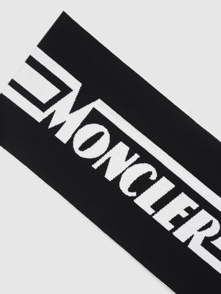 Чёрный шарф MONCLER ENFANT: фото 3 - Invogue