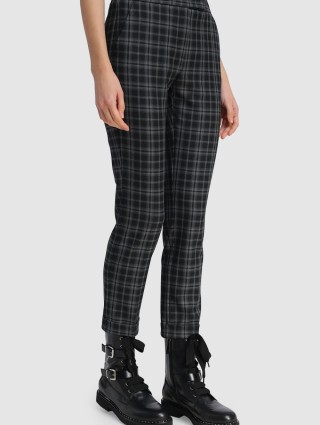 Чёрные брюки MAX&CO: фото 3 - Invogue