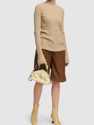 Бежевый свитер HELMUT LANG: фото 1 - Invogue