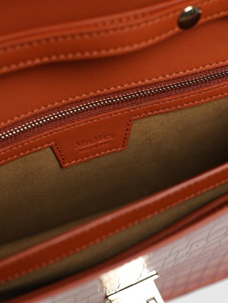 Красная сумка MAX MARA: фото 6 - Invogue