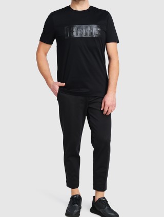 Чёрная футболка BOSS: фото 1 - Invogue