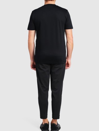 Чёрная футболка BOSS: фото 2 - Invogue