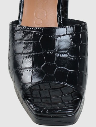 Чёрные босоножки MAX&CO: фото 4 - Invogue