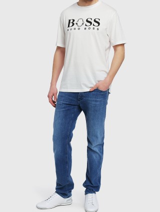 Молочная футболка BOSS: фото 1 - Invogue