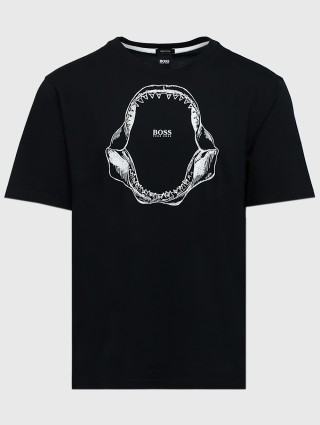 Чёрная футболка BOSS: фото - Invogue
