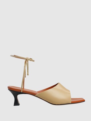 Кремові босоніжки MANU ATELIER : фото - Invogue