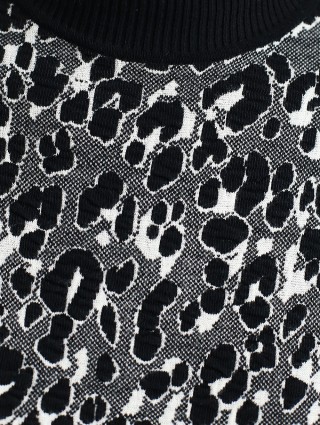 Чорний светр MAX&CO : фото 4 - Invogue