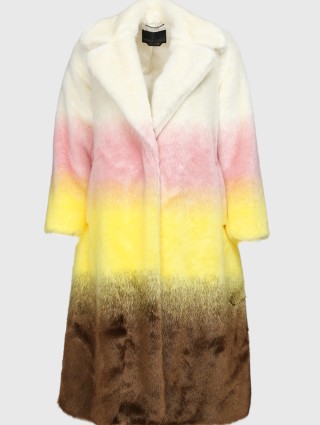 Кремова шуба MARINA RINALDI: фото - Invogue