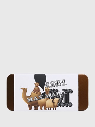 Разноцветные карандаши MAX MARA: фото - Invogue