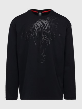 Чёрная футболка BOSS: фото - Invogue