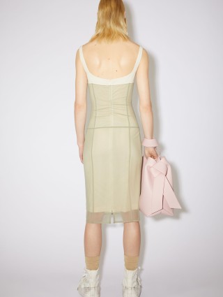 Зеленое платье Acne Studios миди: фото 2 - Invogue