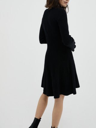 Чорна сукня MAX&CO : фото 2 - Invogue