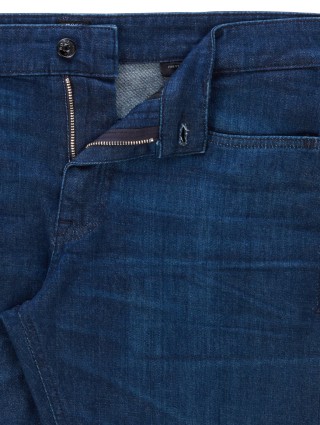 Тёмно-синие джинсы BOSS: фото 3 - Invogue