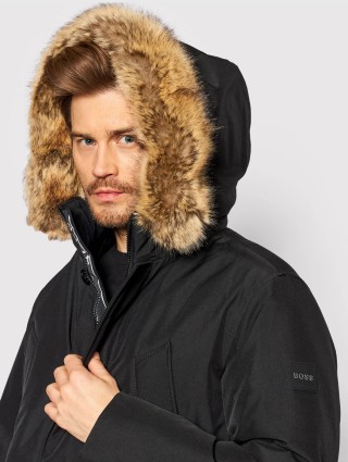 Чорна куртка BOSS : фото 3 - Invogue