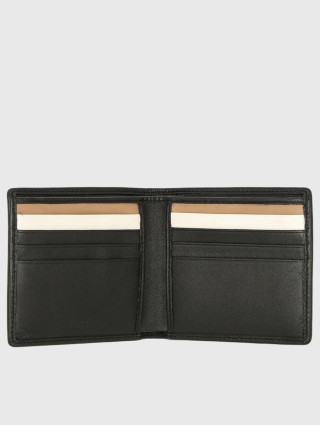 Чорне портмоне BOSS : фото 1 - Invogue