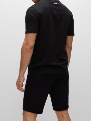 Чёрная футболка BOSS: фото 2 - Invogue