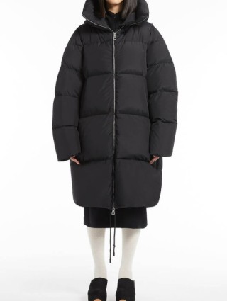 Черное пальто пух SPORTMAX: фото 1 - Invogue