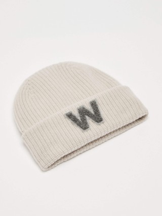 Бежева шапка WEEKEND ACCESSORIES : фото 1 - Invogue