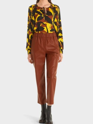 Помаранчеві брюки MARC CAIN : фото 4 - Invogue