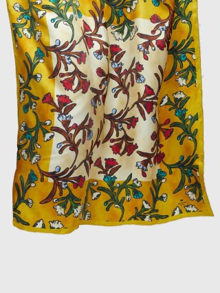 Жёлтый платок WEEKEND ACCESSORIES: фото - Invogue