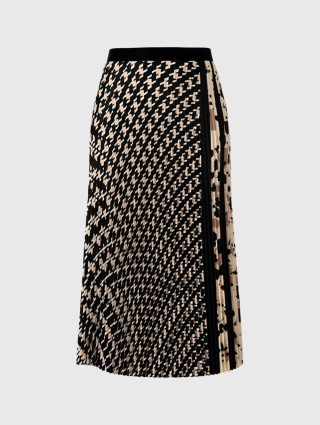 Чорна спідниця MARC CAIN : фото - Invogue