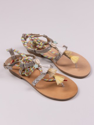 Бежевые босоножки FLORENS: фото - Invogue