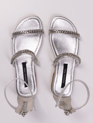 Серебристые босоножки PATRIZIA PEPE KIDS: фото 2 - Invogue