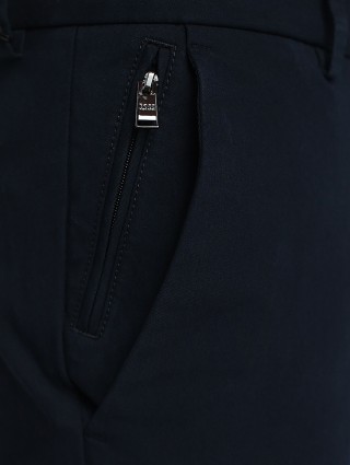 Сині брюки BOSS : фото 5 - Invogue