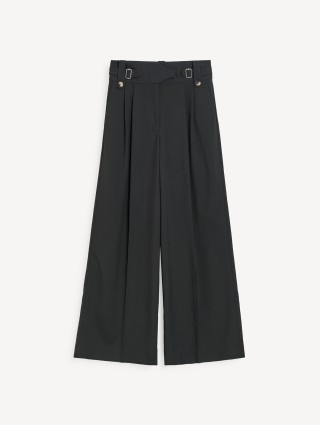 Черные брюки Malene Birger с высокой талией: фото - Invogue