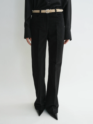 Чорні брюки Totême з органічної бавовни: фото 4 - Invogue