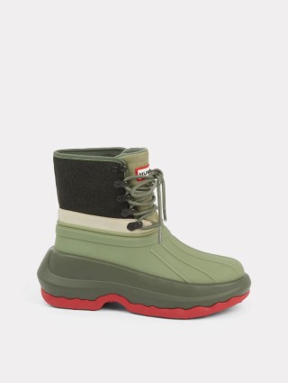 Чоботи кольору хакі KENZO x HUNTER з круглим носом: фото - Invogue