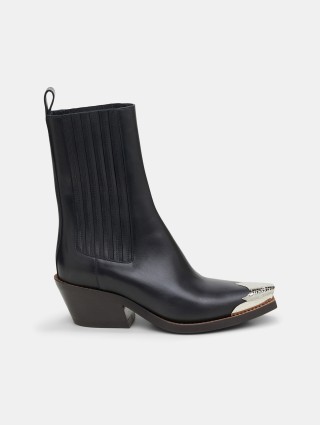 Черные ботинки Dorothee Schumacher с металлическим носком: фото - Invogue