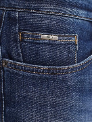 Синие джинсы BOSS: фото 5 - Invogue