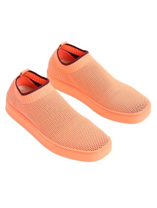 Розовые сникерсы MAX&CO: фото 1 - Invogue