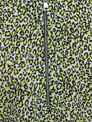 Зелёный топ MARC CAIN: фото 5 - Invogue