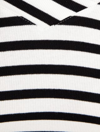 Футболка MARC CAIN (1796): фото 7 - Invogue