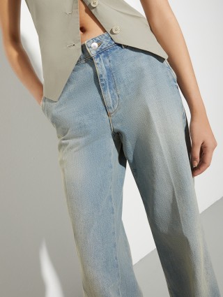 Голубые джинсы MAX&CO свободного кроя: фото 4 - Invogue