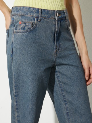 Синие джинсы MAX&CO из хлопкового денима: фото 4 - Invogue