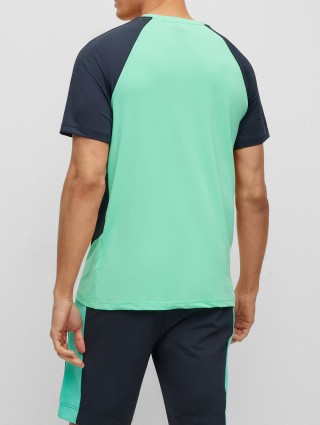 Зелёная футболка BOSS: фото 2 - Invogue