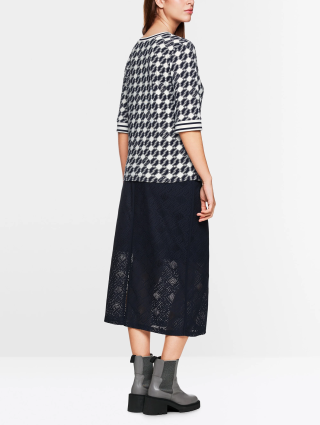 Біла футболка MARC CAIN з принтом: фото 3 - Invogue