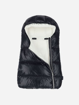 Синий зимний конверт MONCLER: фото 1 - Invogue